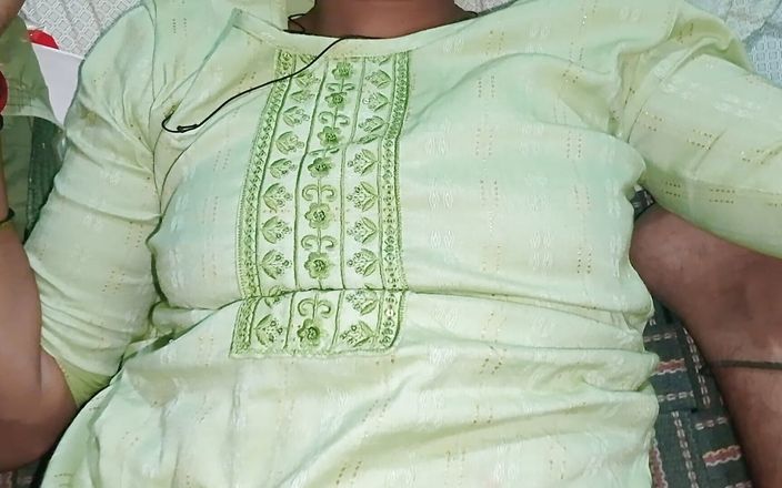 Indian Punjabi Step Mom Pooja Fuck by Huge Cock BBC and Deepthroat Guy Exploited Old Pickup Scheme to Penetrate Russian Girl