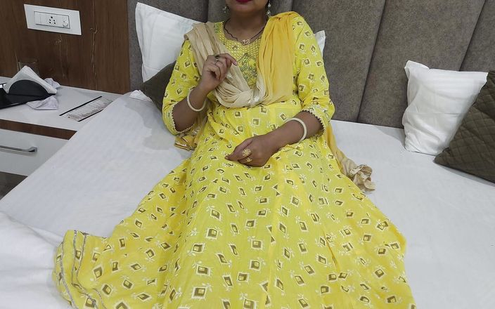 Indian Step Mom and Stepson's Illicit Love, Got Rid of the Stepson and Made Him His Friend Hindi Dirty Talk Sarabhbhi6 Hot End