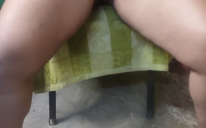 Indian stepmom full naked peeing herself on the chair