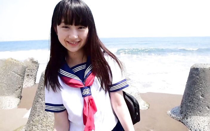 Innocent journey: suggestive of you - Hinano Kamisaka