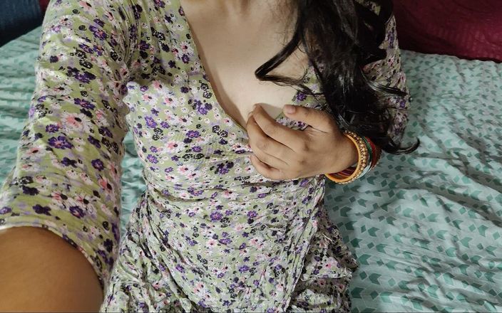 Instagram Model Kavita Fucked Hardcore by Big Cock with Videographer