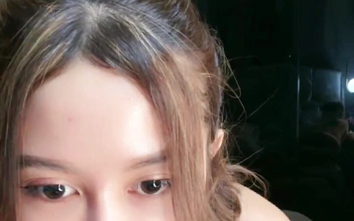 It's a Live Bar and the Neighbors Look Really Cool