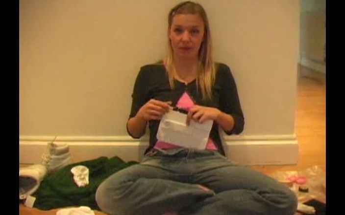 Jassie - Girl Play feat. Kelly Kline,Marie Luv,Jassie,Mckenzie Lee,Karen - Perv Milfs n Teens
