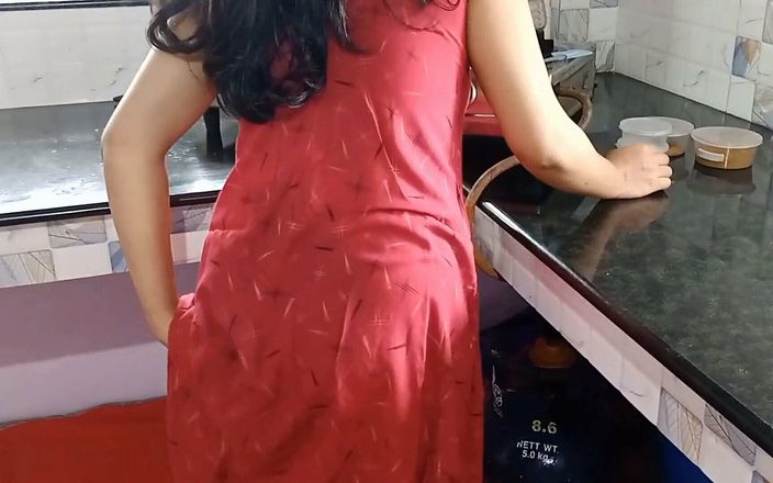 Kaam Wali Bhai Ko Kitchen Me Choda - Fuck My Maid in Kitchen