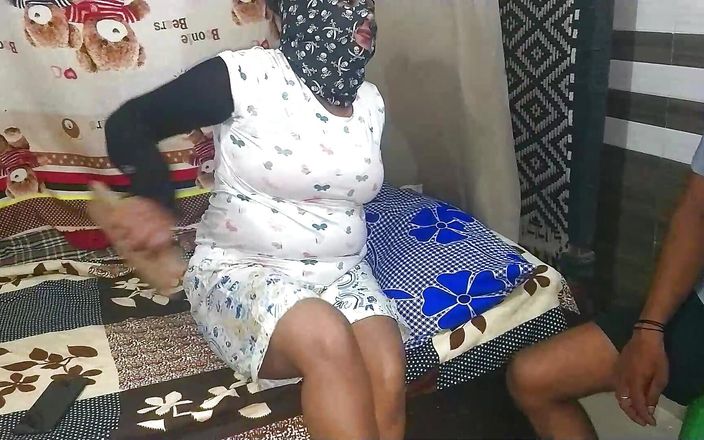 Kajal Bhabhi, Hungry for Cock, Got Massage From Massage Boy and Ass
