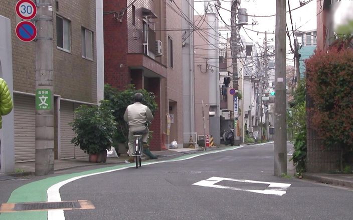 M618G02 A wound married woman who falls into a sex slave to the training of the manager of the part -time job ...