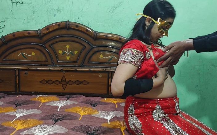 Mallu Grabbed From Behind and Left Her.