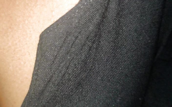 Mallu Kerla Girl Fingering and Using His Face and Making Him Eat My Pussy