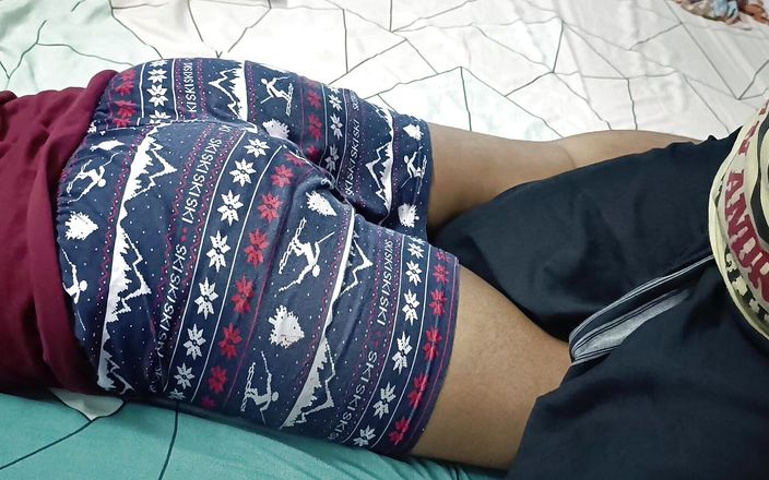 Mallu Step Sister Ass Massage and Rubbing Ass with Pennis, Mallu Girl Big Jelly Ass Massage with Hands and Pennis by Mallu Boy