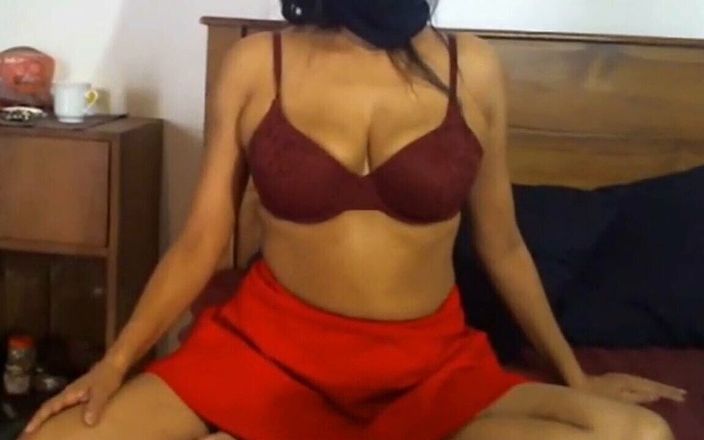 Miya White on Webcam Part 6 - Showing Big Boobs for Guys