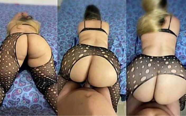 My Friend's Stepmom Has an Awesome Ass and I Ended up Fucking Her - Real Homemade Sex