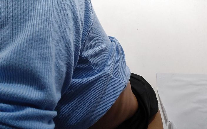 My Girlfriend Fingering for Me to Horney, I'm Also Horney to Fuck My Girlfriend Part 1