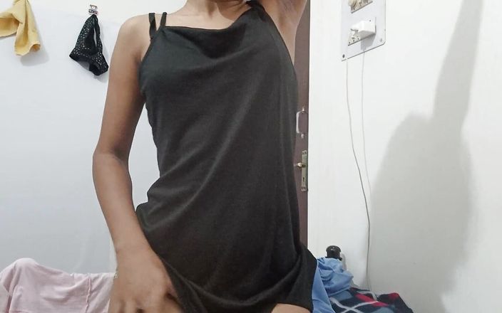 My Pussy so Wet Tonight Desi Indian Fingering 2