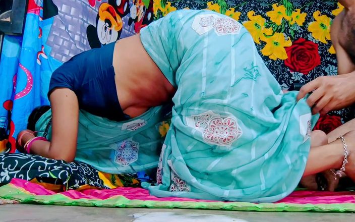 My Roommate Fucks Me Hard in Missionary Then Pull My Hair While Fucking in Doggystyle Cum Outside While Cuckold Works