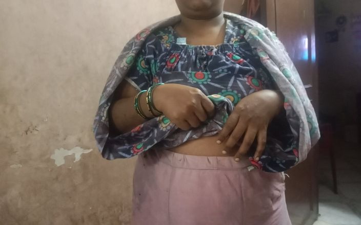 My Wife Has Sex with My Dick for the First Time