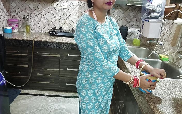 Neighbour's Boy Had Sexy Talks with Saarabhabhi to Seduce Her After Her Tight Pussy Was Fucked Madly in Kitchen Saarabhabhi Fing