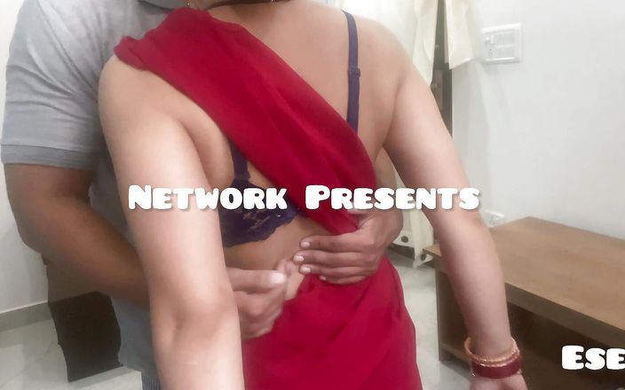 Newly Married Bhabhi Fucks with Neighbor
