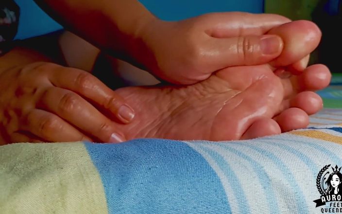 Oily Soles Massage Closeup