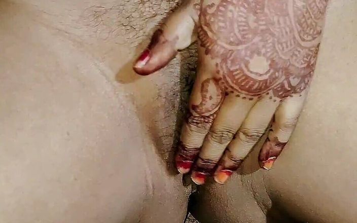 On the Day of Karwa Chauth, He Started Caressing Her Hairy Vagina and Started Sucking Her