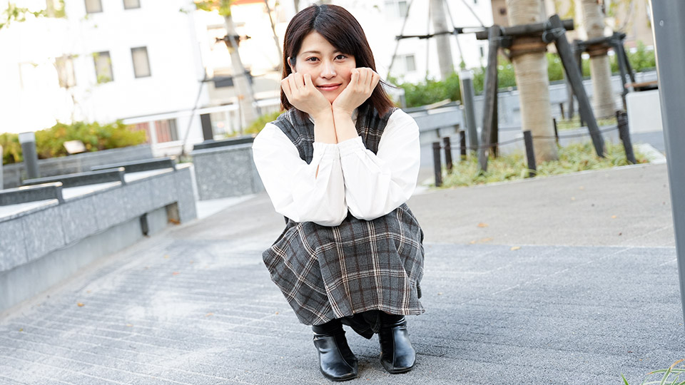 Pacopacomama 032225_100 Me 7 years ago and now