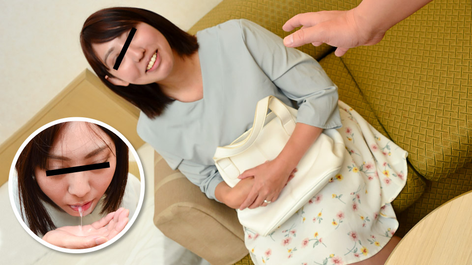 Pacopacomama 120921_569 Wives Drink Cum 122: Do you hate the fishy smell!?