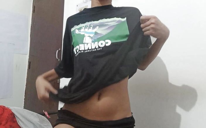 Pakistani Girl Showing Her Curves Part 2