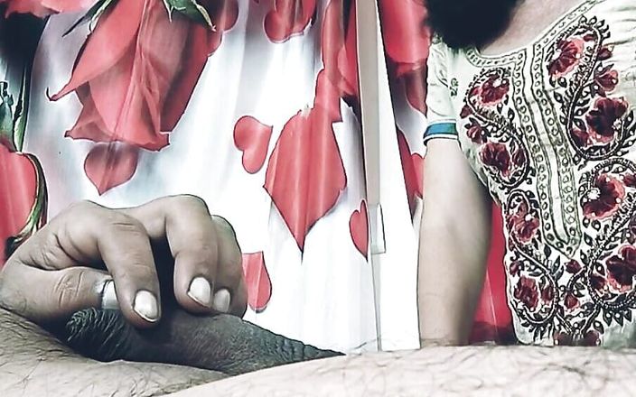 Perfect Slut with round ass loves to take a huge big fat cock