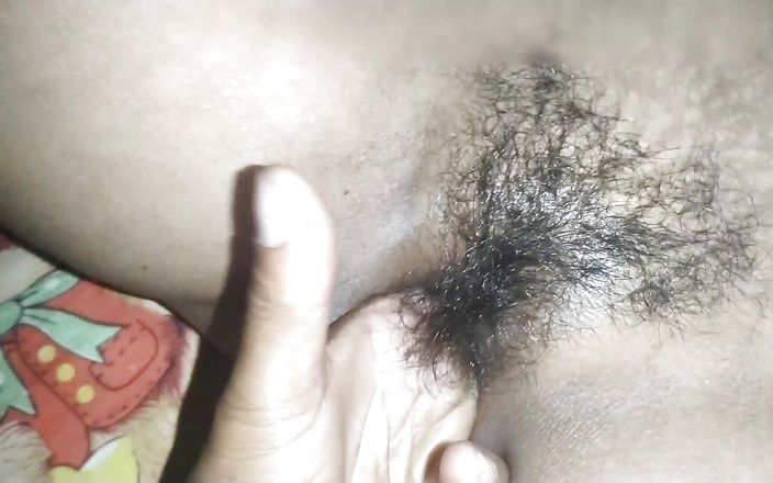 Pussy in Hand Masterbuting Pussy Inside Hand Cum in Mouth