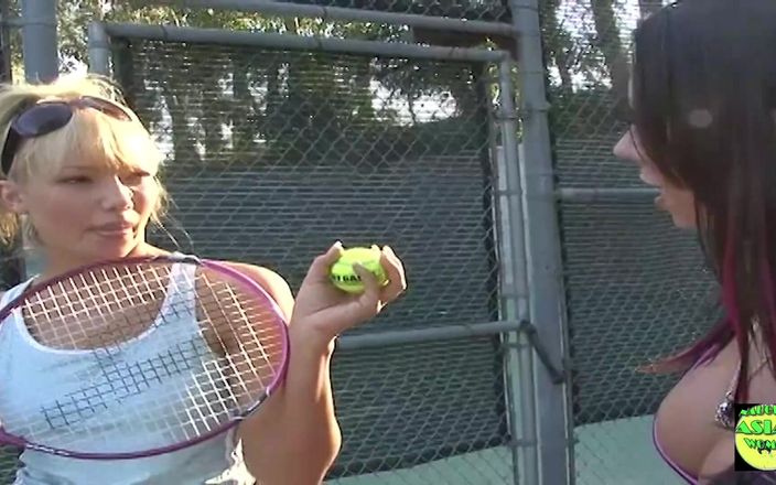 Rachel Starr Squirting Into the Mouth of a Beautiful Blonde in Incredible Lesbian Action