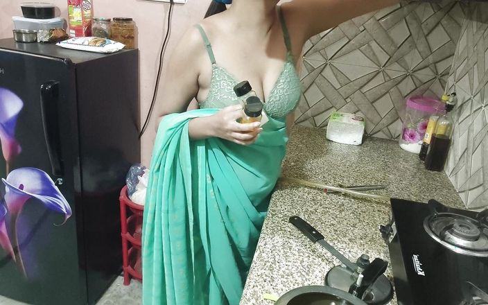 Role Play: I Put a Thick Cock in My Mouth and Did a Deep Throat Blowjob and Then Released and Got Fucked in the Kitchen