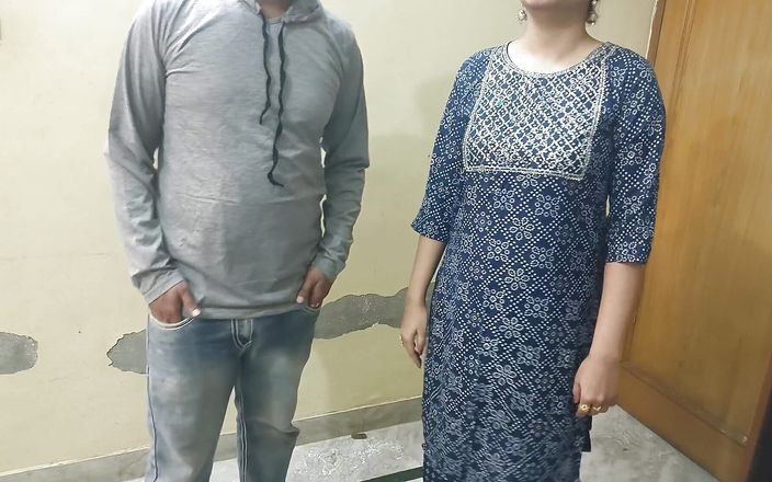 Sara Came to Meet a Stranger From a Dating App at Home, Got Wet While Doing Foreplay