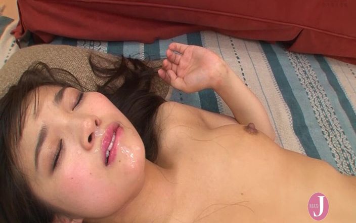 Seriously Blushing, Beautiful Girls Urinating!! 4 Hours Part3