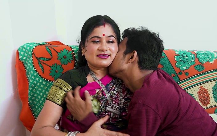 Sexy Aunty Romantic Sences Watch Her Debor Ji and Join to Fuck, Hardcore Threesome