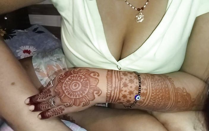 Sexy Girl Kajal Boobs Show During Dirty Talking