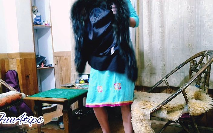 She Can't Stand in Clothes Anymore - Tear It Down!