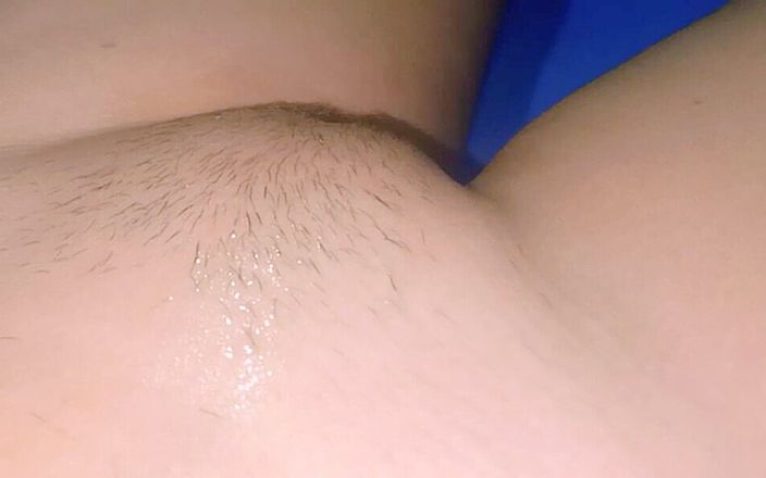 She's a Better Friend of Mine Than Asking Me to Sleep with Her for One Night, and She Wants to Show Me Her Body Too. I'm so Hot