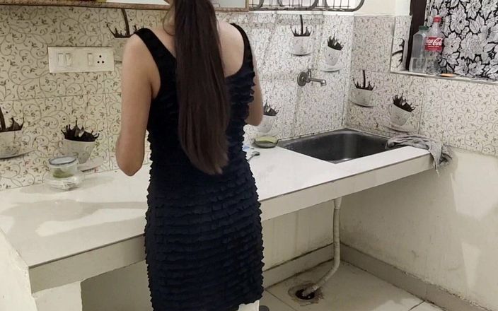 Sister-in-law's Fucking, That Too in the Kitchen, Sarabhabhi6