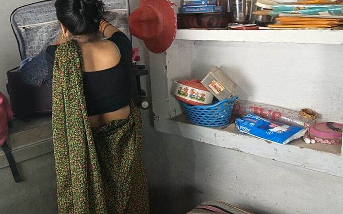 Sister-in-law Was Opening the Suitcase After Coming From Her Maternal Home and the Brother-in-law Grabbed It and Gave It