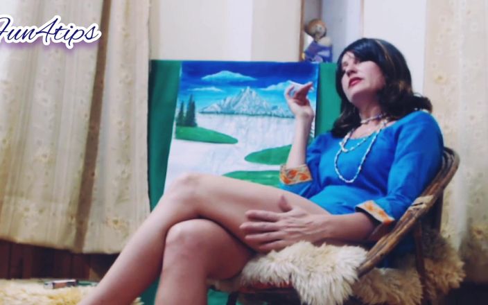 Smoking Hot Babe, for You to Enjoy.