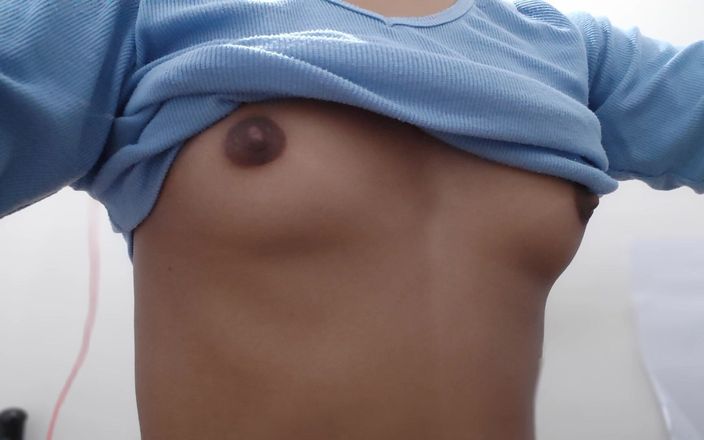 Solo - Indian School Girl Masturbates