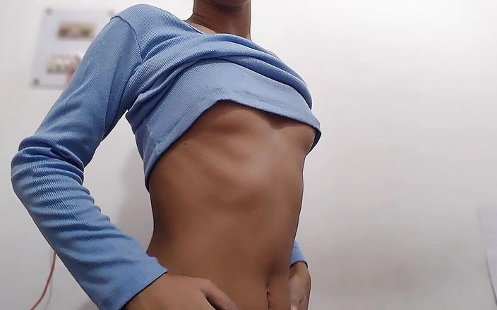 Sri Lankan Cute Teen Girl Get Solo Fun with Her Body