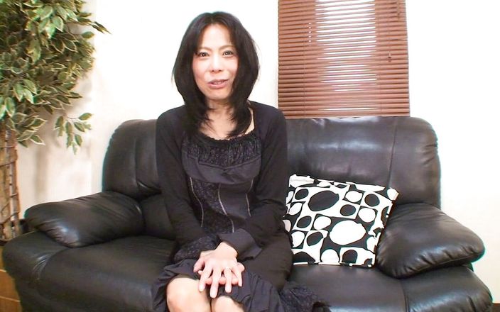 Starting her day with a creampie