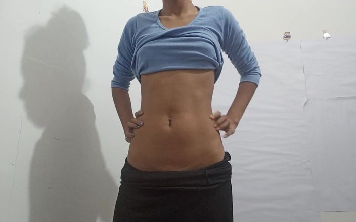 Stepmom Jerks off in the Toilet