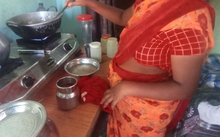 Tamil Aunty Boobs