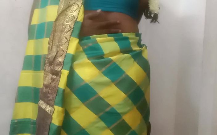 Tamil Saree Hot Busty Aunty Fucking in House