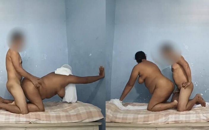 Telugu Horny Aunty Bigboobs Bouncing Riding Strong Strokes Doggy Style Hard-core Fucking with Boyfriend