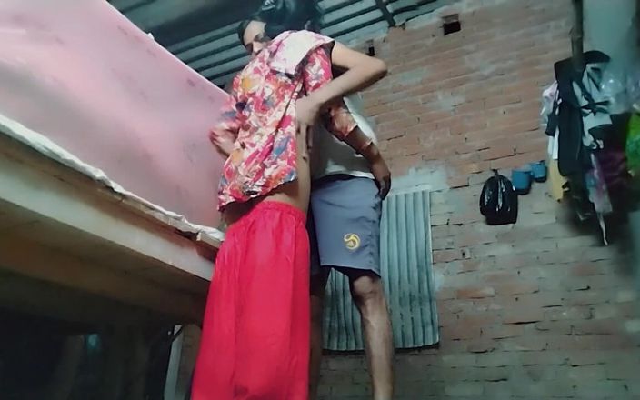 The Young Boy Fucked the Sister-in-law in Dogistyle All Night