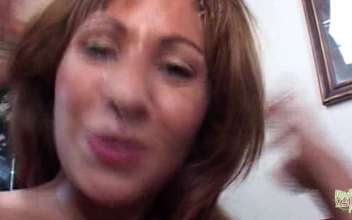 This Bitch Got a Huge Load of Cum All Over Her Pretty Face and Hair