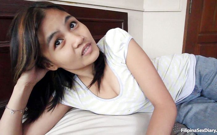 Tiny Pinay filled up with cum bubbles