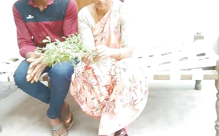 Today I Fucked Soniya Bhabhi From Behind on the Cot